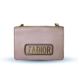 J'Adior