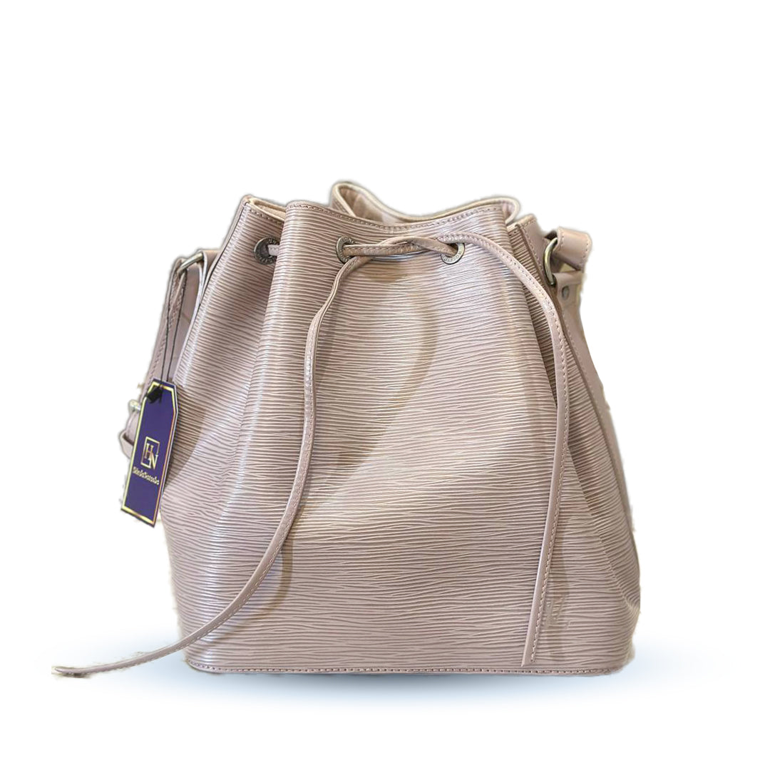 LV Noe Epi leather